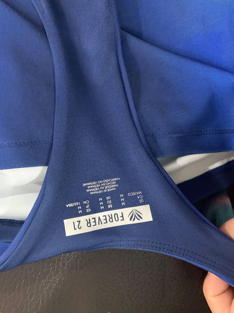 Sports bra (forever 21) (Category: Activewear) located in Pasig City. Submitted by mibella_declutters (Listing ID 1159878228, Image 3). Description: Sports bra Size Medium Rfs: decluttering Shipping c/o buyer .