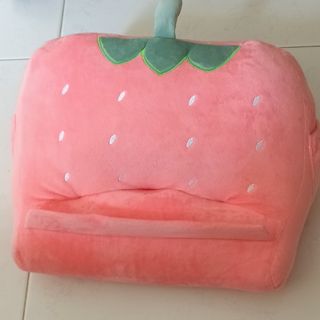 (Category: ) located in . Submitted by pleongyl (Listing ID 1159783637, Image 1). Description: .