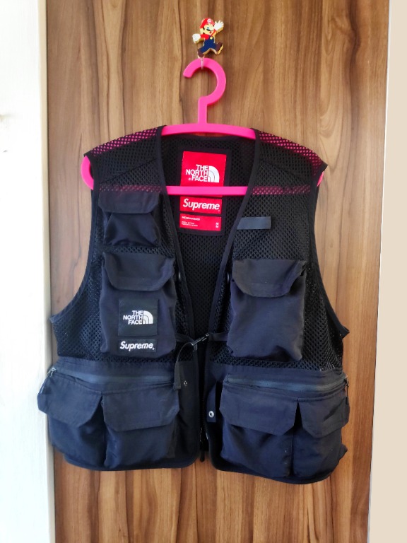 supreme x the north face cargo vest (black) size m used 9/10 - (sale)