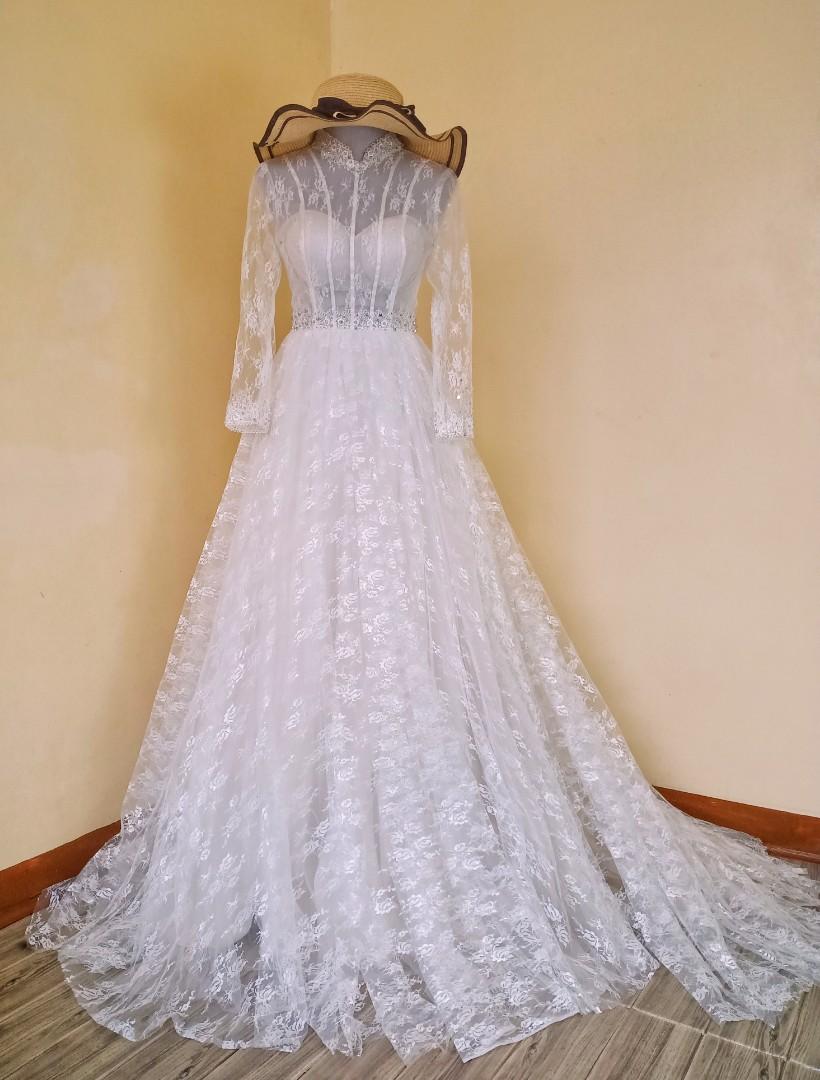 Victorian corset flowy wedding gown, Women's Fashion, Dresses & Sets,  Evening dresses & gowns on Carousell