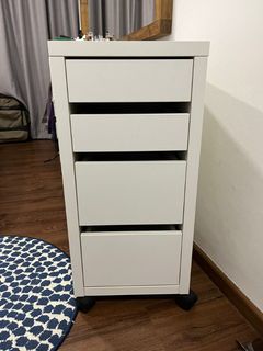 (Category: ) located in . Submitted by fadspore (Listing ID 1159886540, Image 1). Description: .