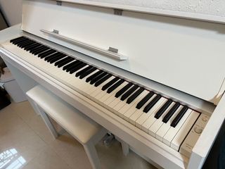 （分類：）位於 。 由 beey. 提交（商品編號 1159832108，圖片 1）。簡介： 。