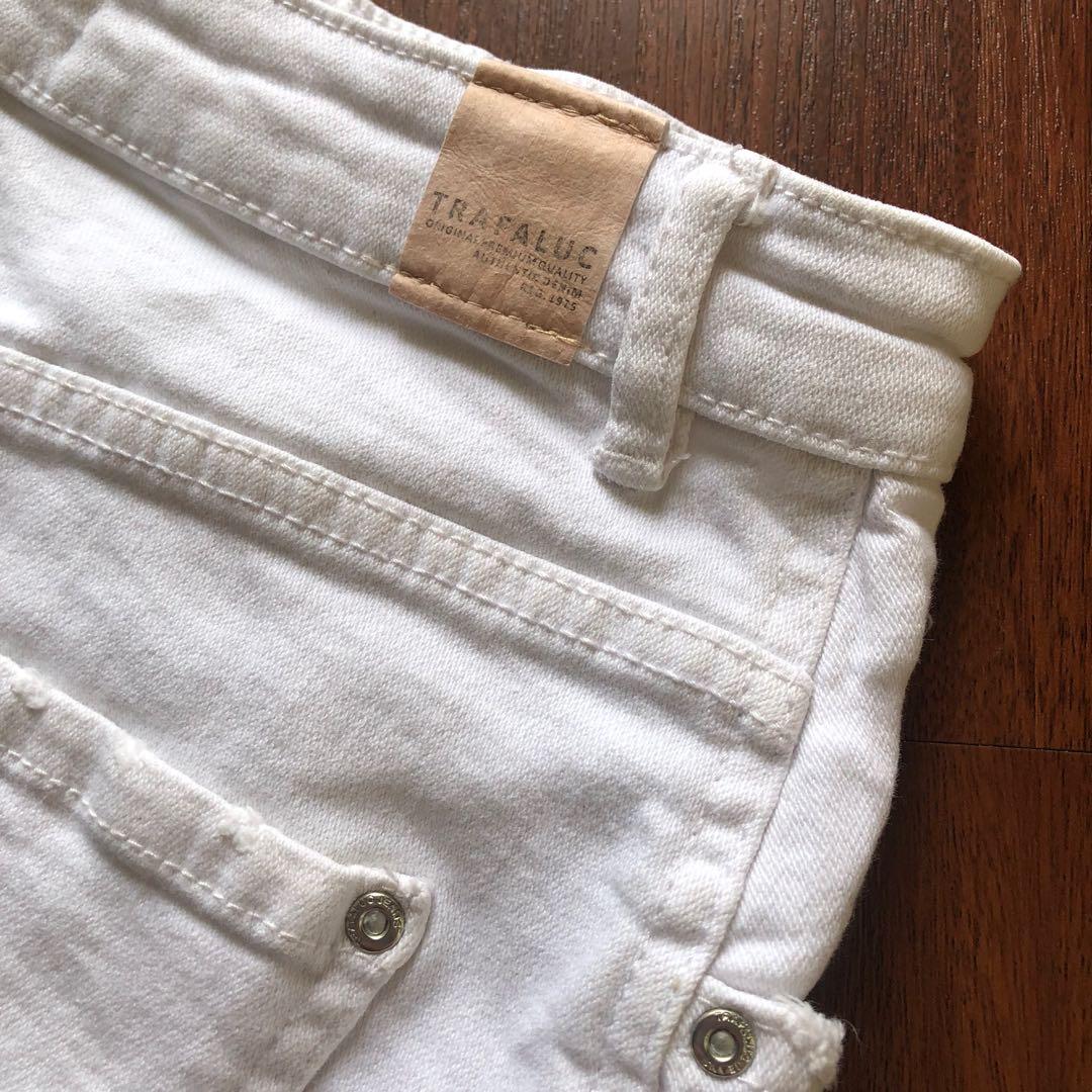 ZARA Authentic Denim TRF / white skirt / white jeans / rok span putih,  Fesyen Wanita, Pakaian Wanita, Gaun \u0026 Rok di Carousell