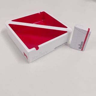 （分類：）位於 。 由 ashtrayndlighter 提交（商品編號 1159999824，圖片 1）。簡介： 。