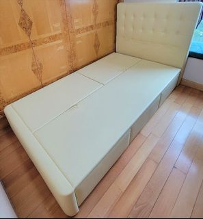 （分類：）位於 。 由 mak2018 提交（商品編號 1160102865，圖片 1）。簡介： 。