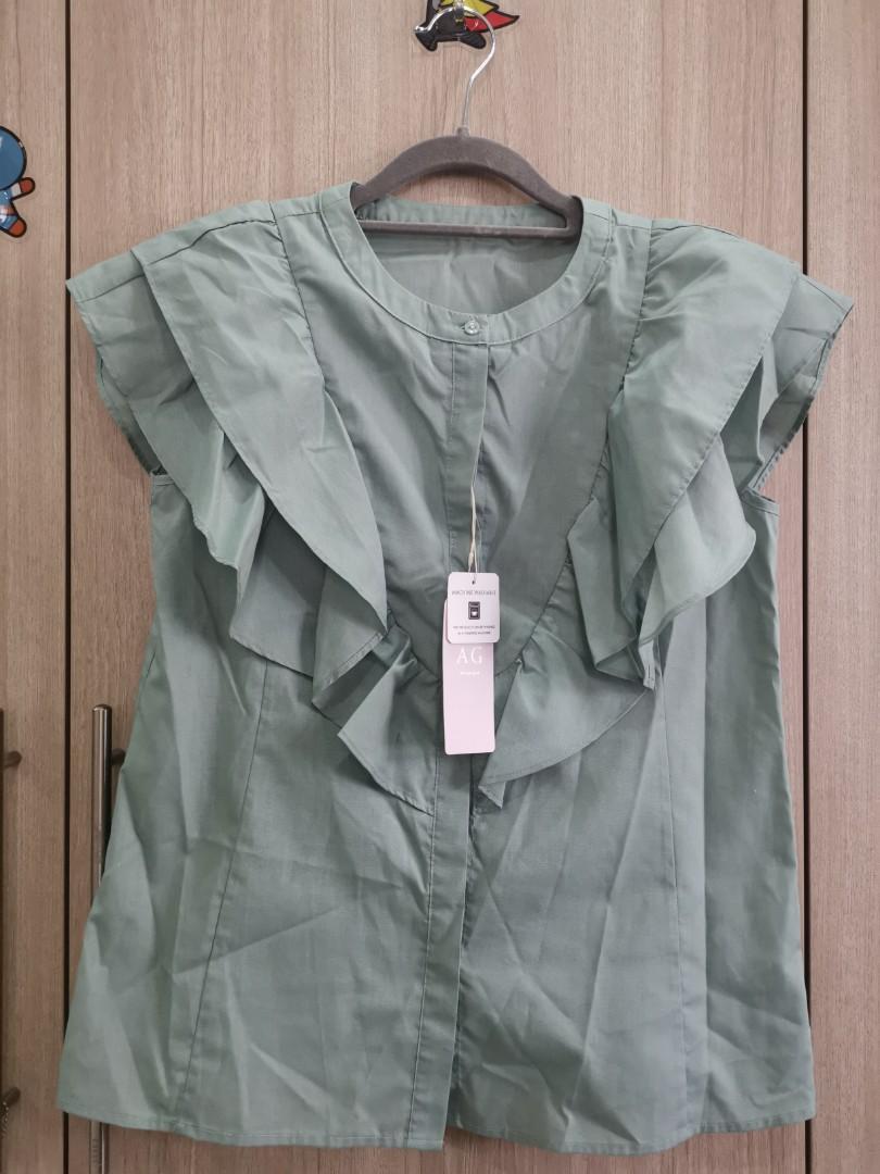 Ag By Aquagirl Top Size M In Mint Women S Fashion Tops Blouses On Carousell