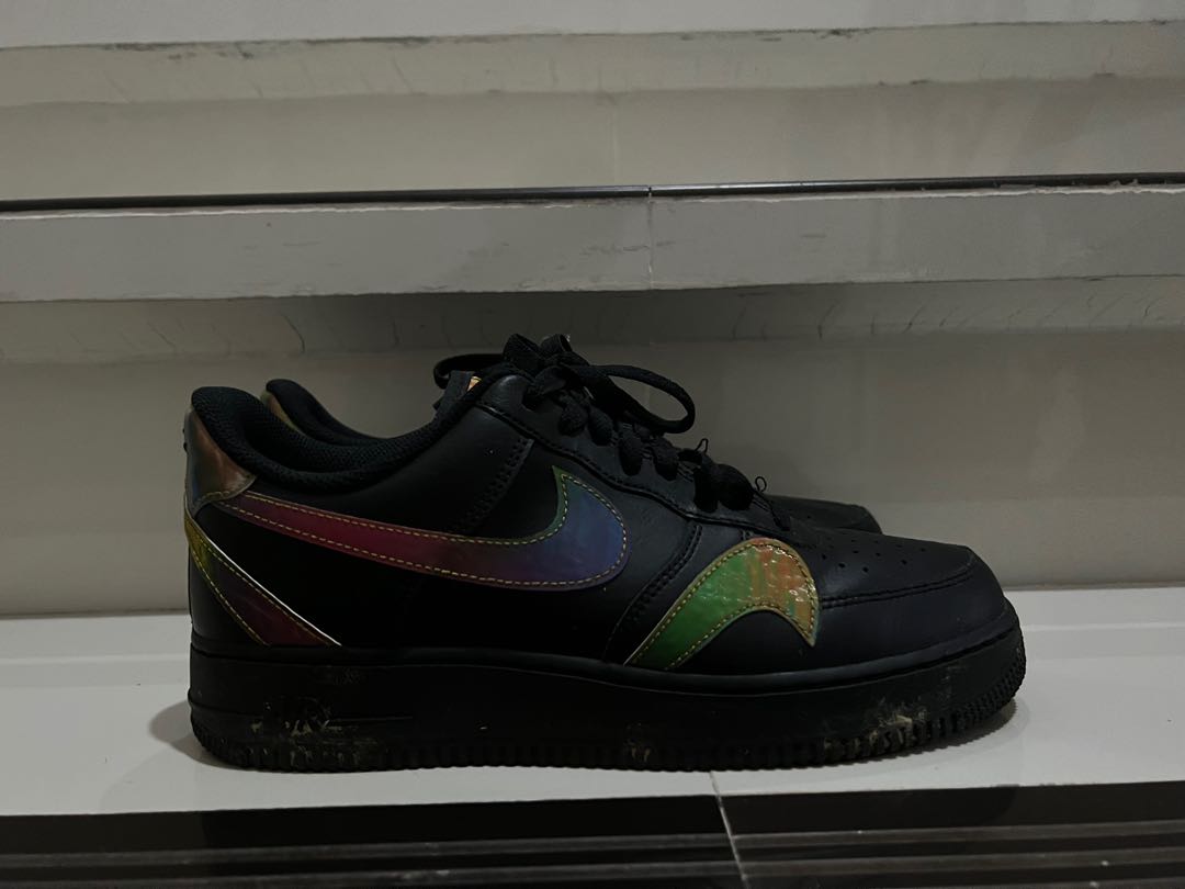 nike misplaced swoosh