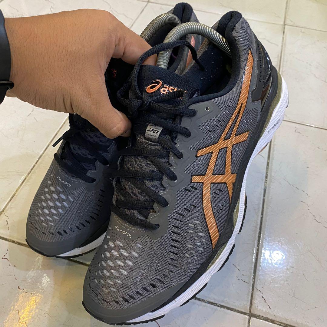 Kayano 23 decathlon on sale