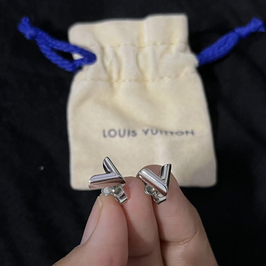 Louis Vuitton, Jewelry, Lv Essential V Stud Earrings
