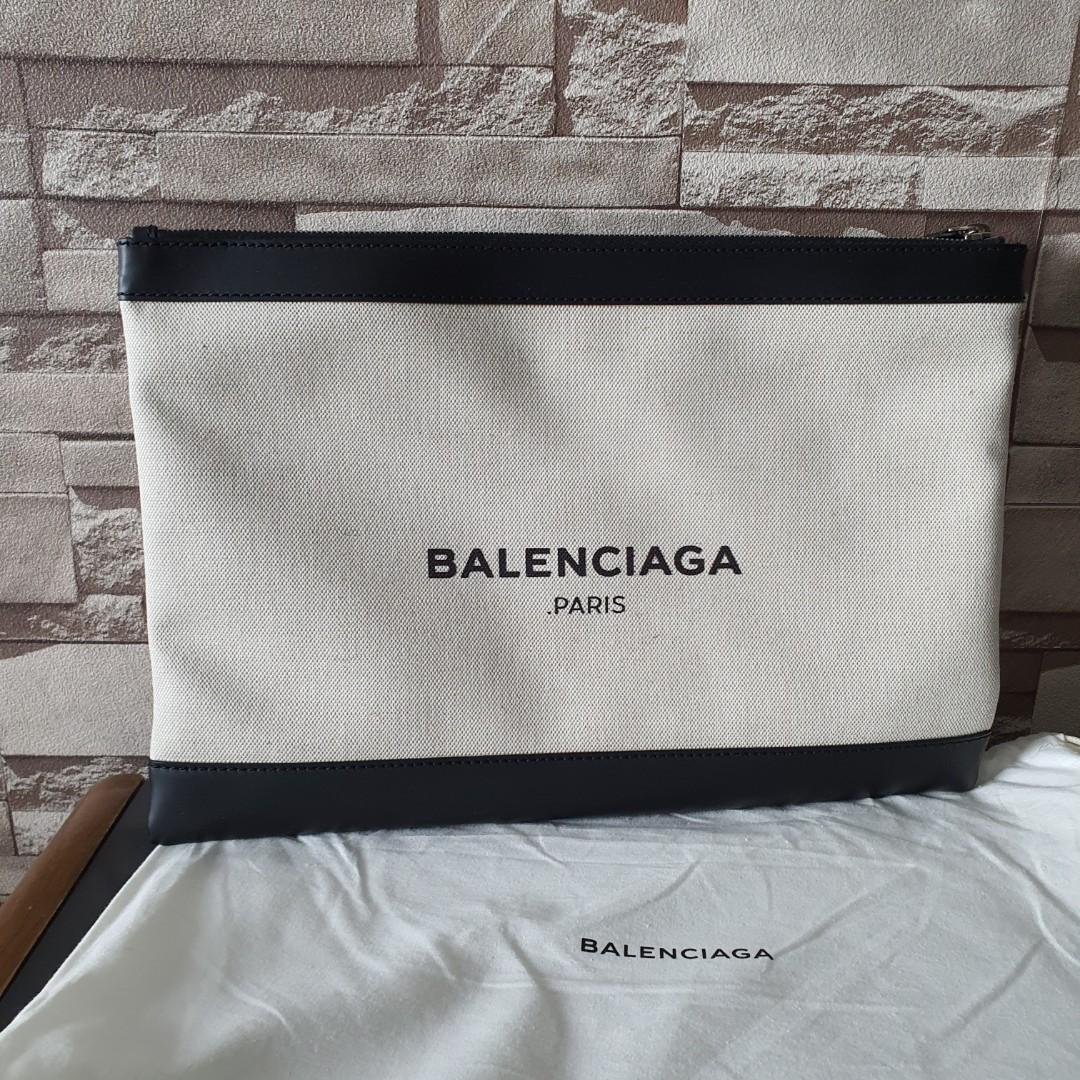 Balenciaga O Case, Luxury, Bags \u0026 Wallets on Carousell