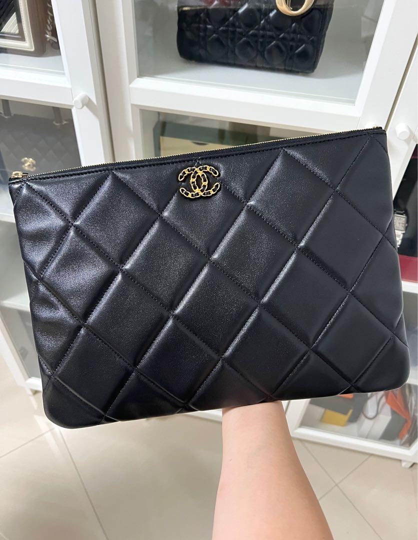 Chanel 19 Clutch, Women's Fashion, Bags & Wallets, Clutches on Carousell