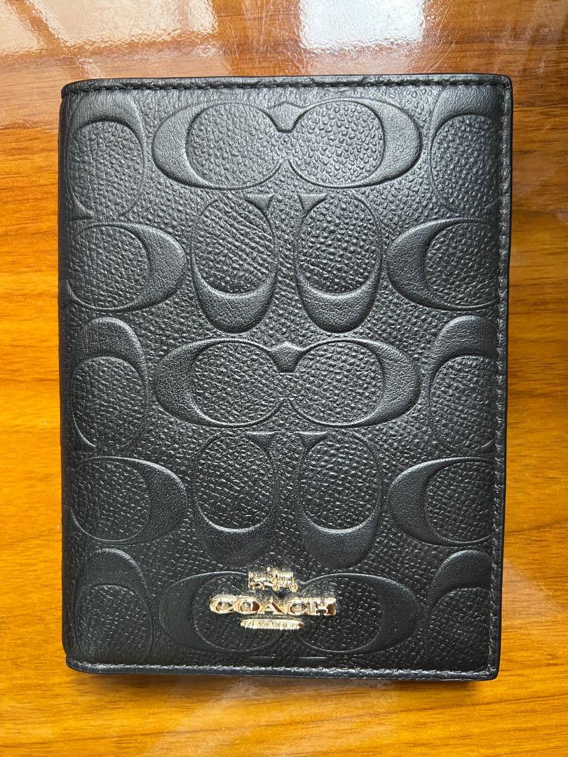 Coach Passport Holder, Women's Fashion, Bags & Wallets, Wallets & Card