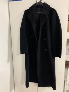 (Category: ) located in . Submitted by v.wardrobe (Listing ID 1160062324, Image 1). Description: .