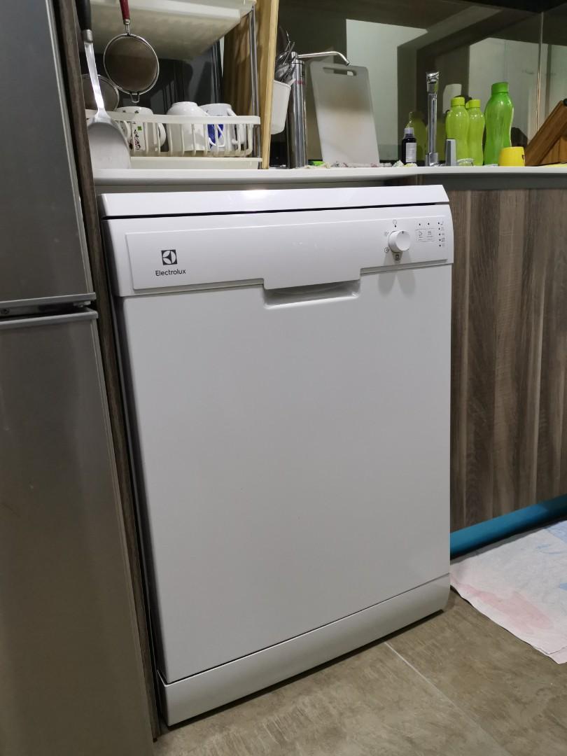 Electrolux dishwasher outlet