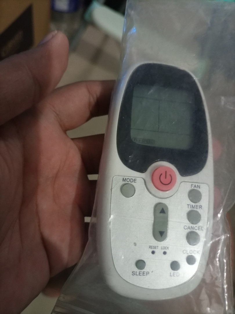 everest AC remote, TV & Home Appliances, Other Home Appliances on Carousell