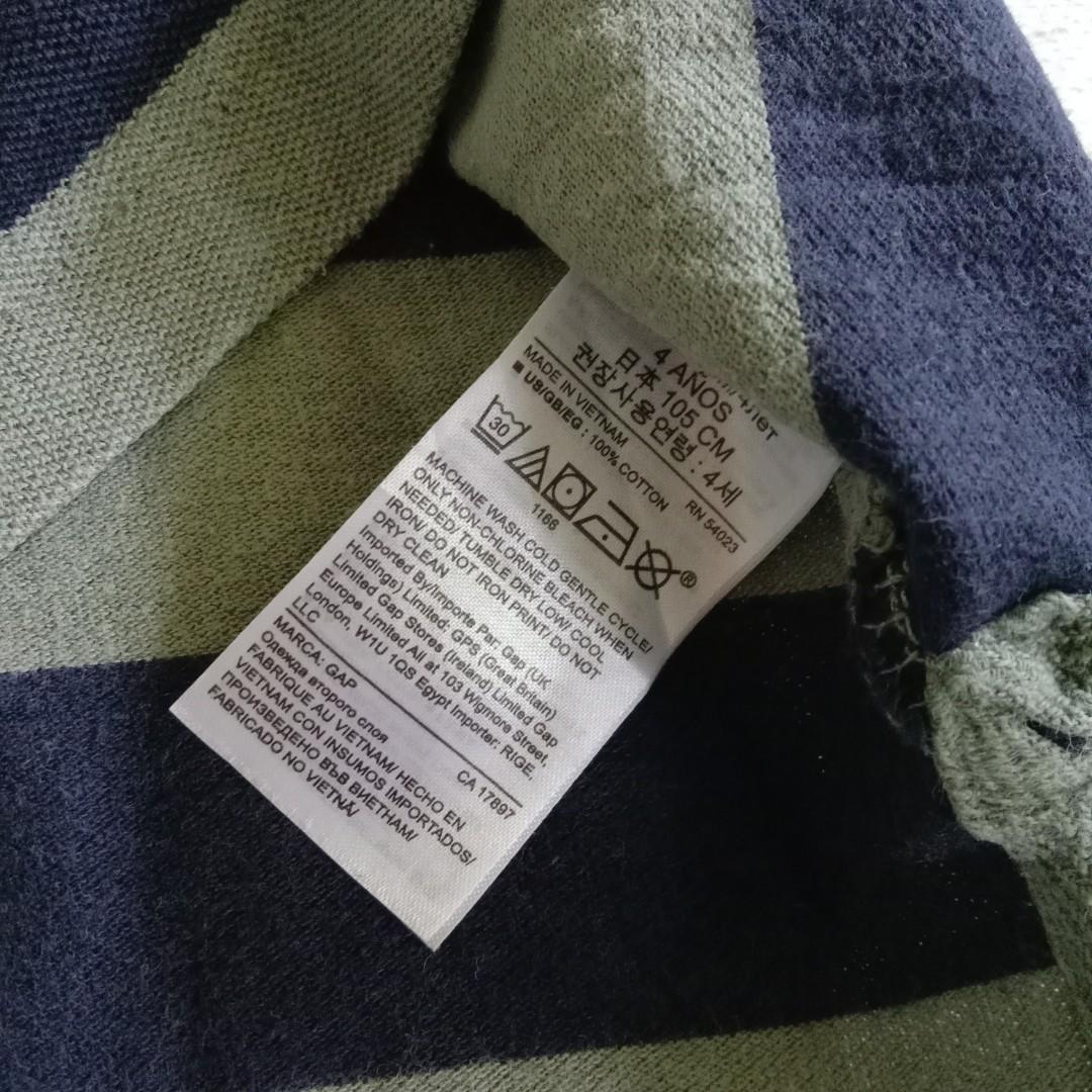 GAP polo shirt for lil boy (Category: Babies & Kids Fashion) located in Sipalay. Submitted by brandeditemsatcheaprices (Listing ID 1159986941, Image 3). Description: 3-5years old 4t on tag.