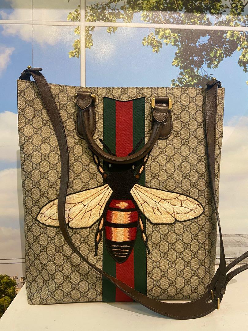 Gucci Beige/Ebony GG Coated Canvas Supreme Top Handle Small Bee Boston Bag