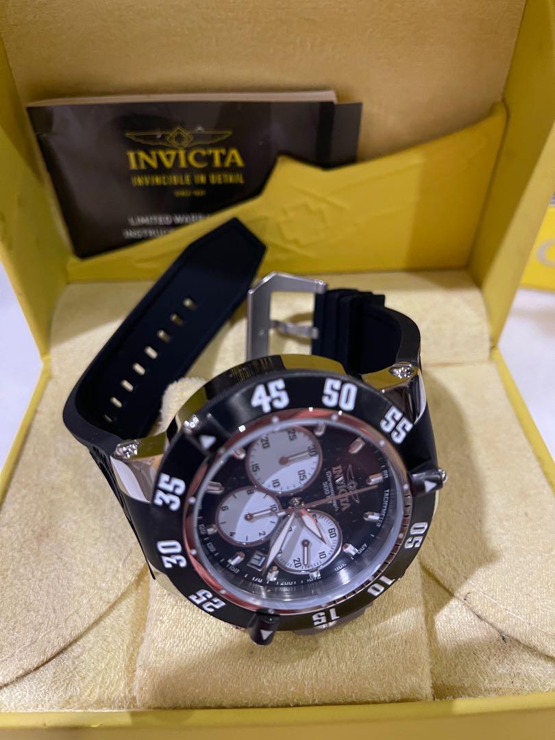 Invicta 22919 top