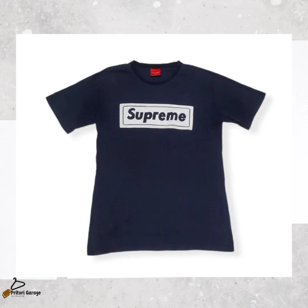 Kaos T-shirt Supreme Big Emboss Box 
