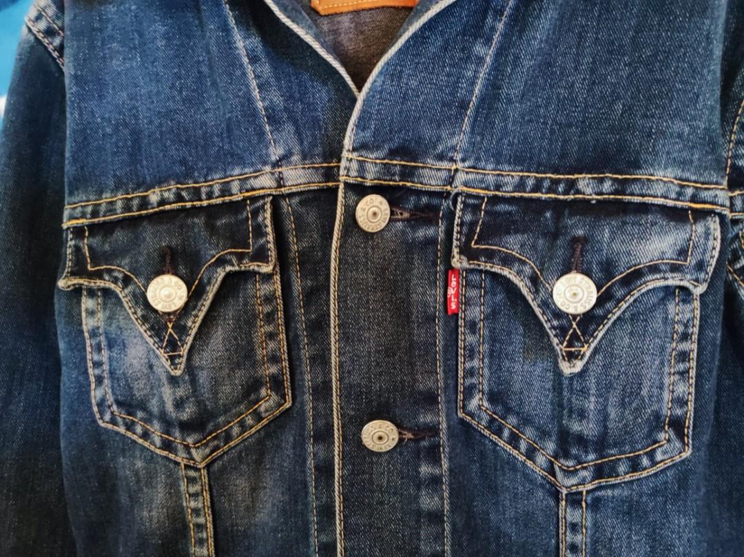 Levis Type 1 Iconic Jacket, Women's Fashion, Coats, Jackets and Outerwear  on Carousell