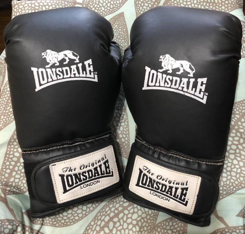 Lonsdale Boxing Glove and Pad Set Junior