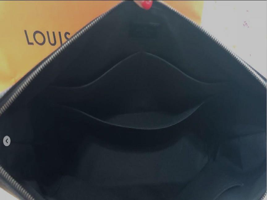 Shop Louis Vuitton 2023-24FW Briefcase explorer (M40566) by