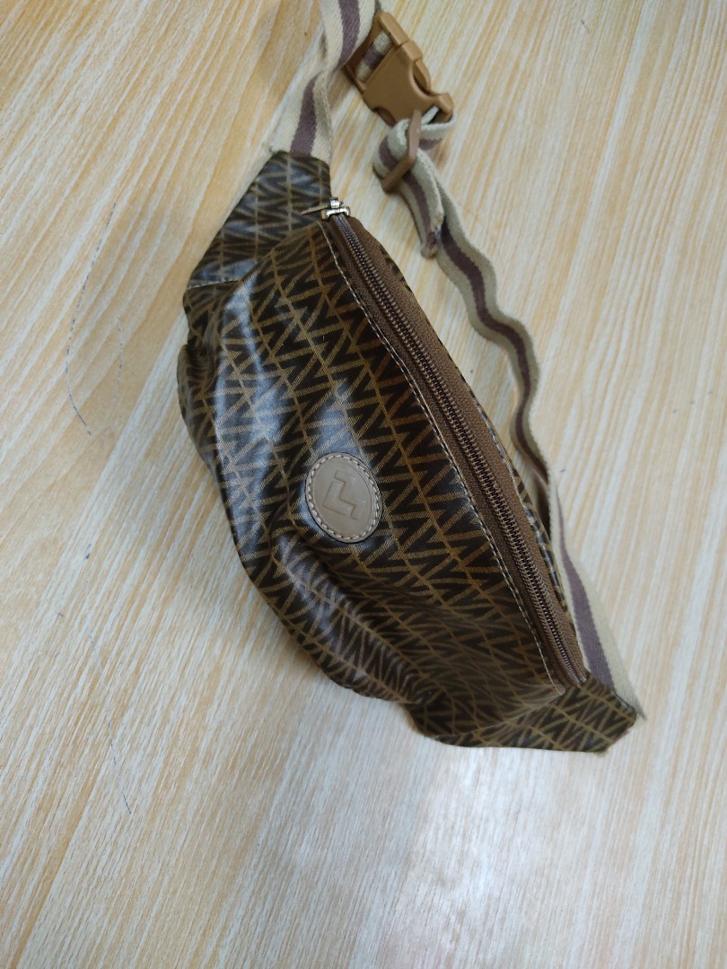 Mario valentino bum bag hotsell