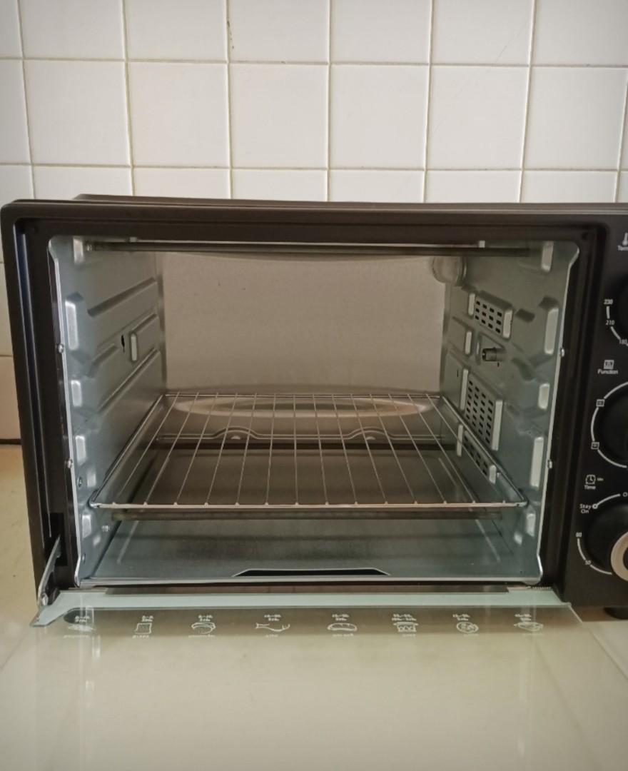 Mistral Electric Oven Moving Out, TV & Home Appliances, Kitchen
