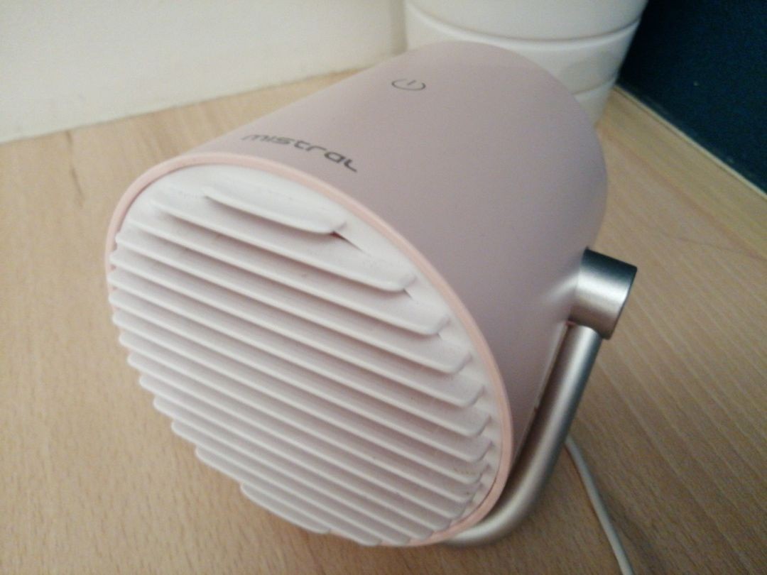 Mistral Mini Desk Fan USB, Furniture & Home Living, Lighting & Fans