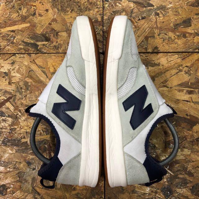 New Balance 300 slip on