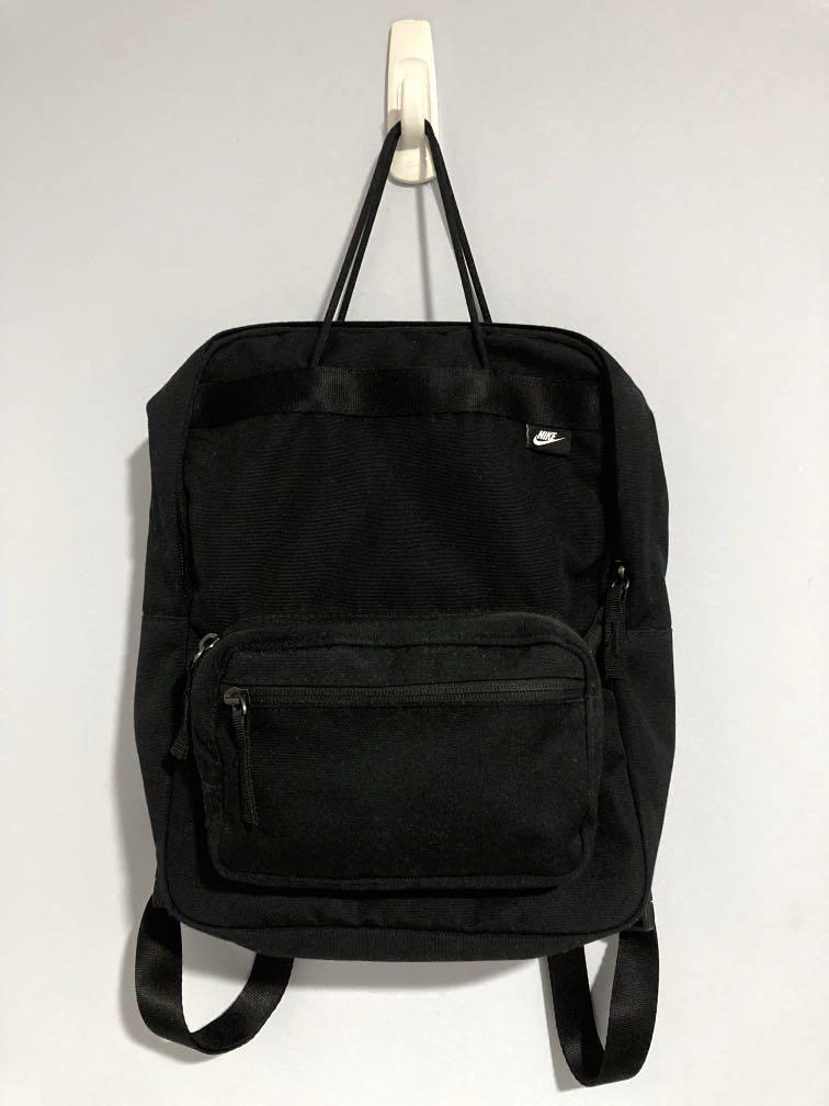 Black nike shop tanjun backpack