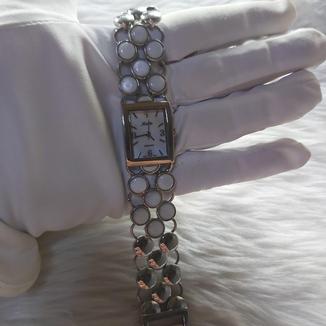 Novelle top diamond watch