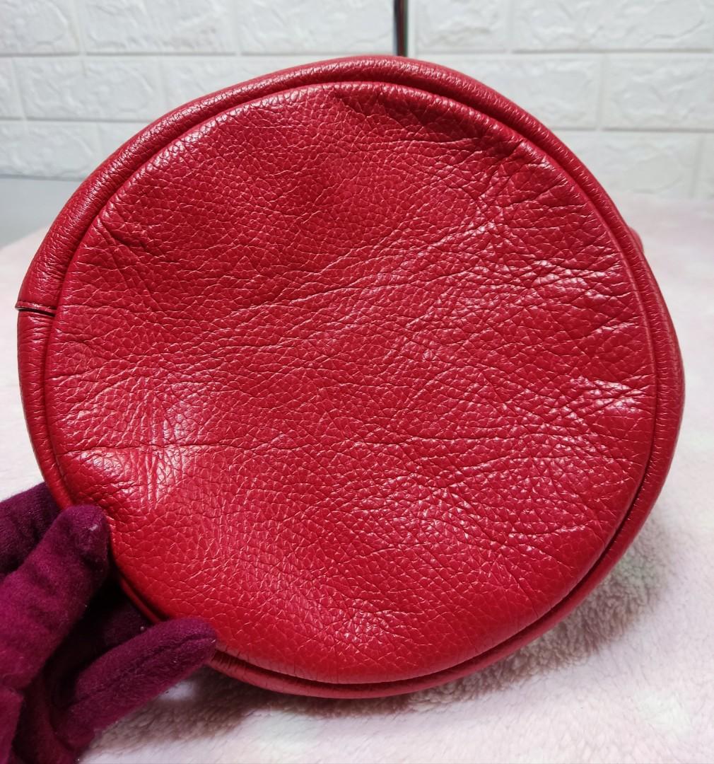 Original Rabeanco Genuine leather Sling bucket sling bag, Women's Fashion, Bags & Wallets, Cross