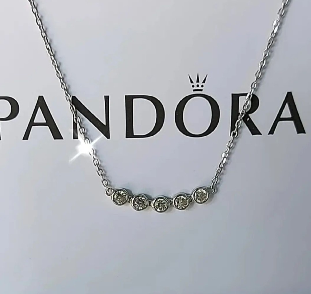 Pandora with 5 stone necklace in silver 
