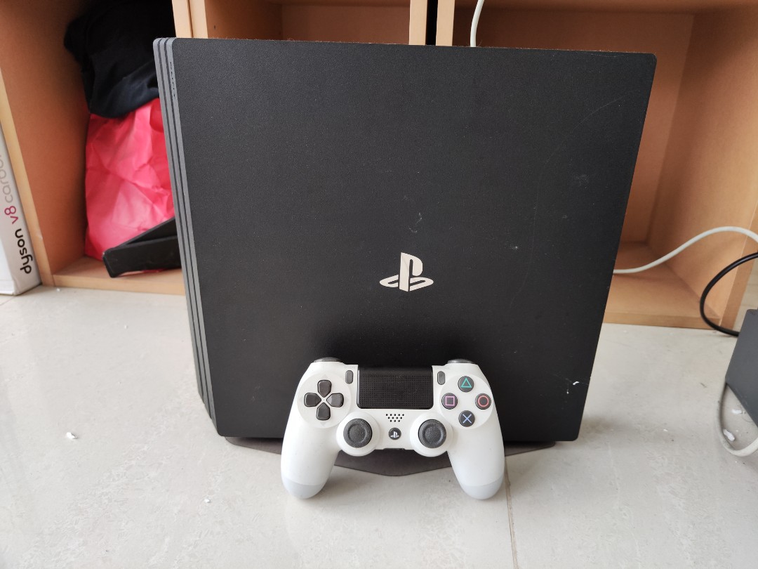 PlayStation4 Pro, Video Gaming, Video Game Consoles, PlayStation on