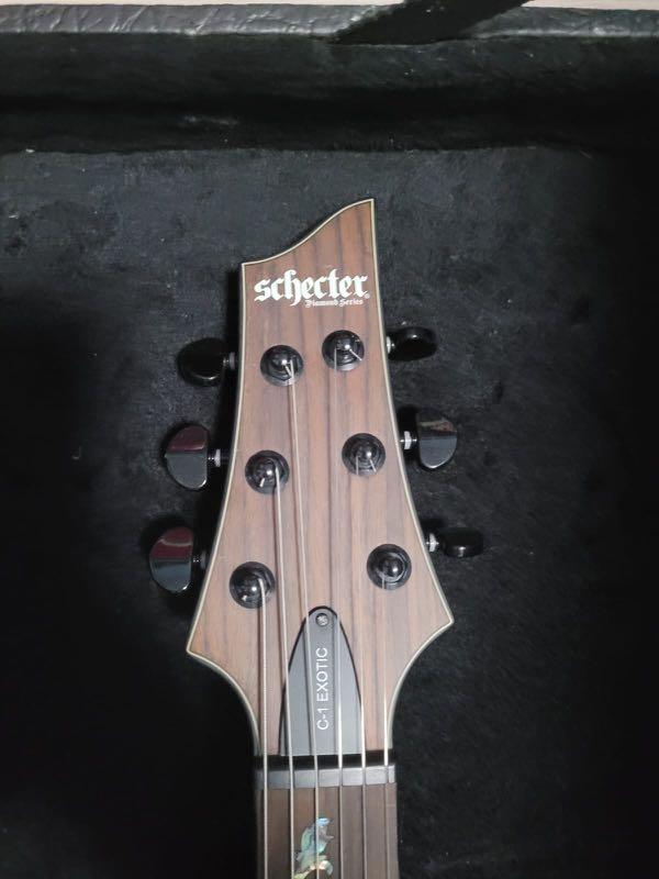 schecter diamond guitar
