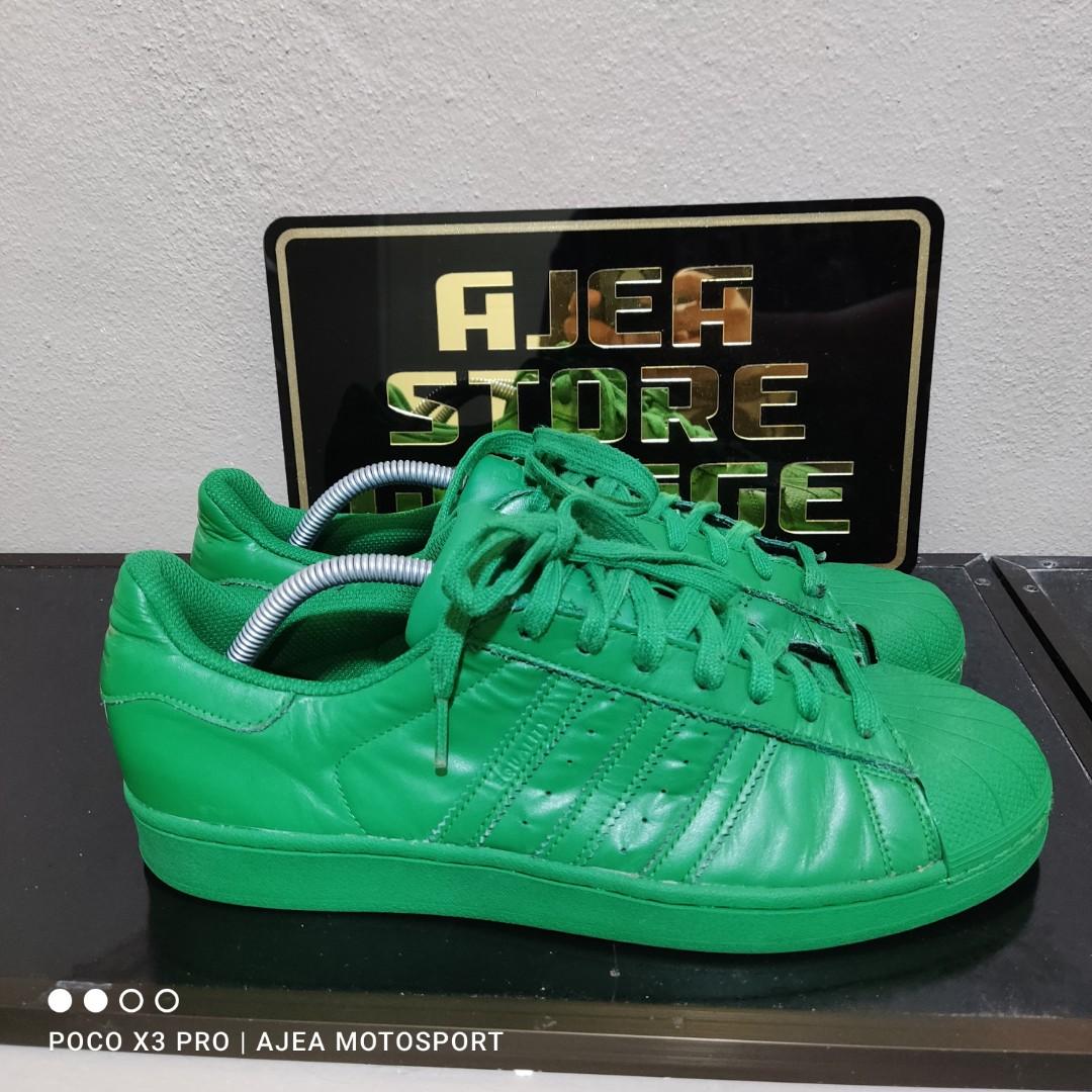 desconectado Atlético innovación Sell4Me Adidas Superstar Equality Pharell william 10uk, Men's Fashion,  Footwear, Sneakers on Carousell