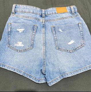 (Category: ) located in . Submitted by jrcd24 (Listing ID 1159987750, Image 1). Description: .