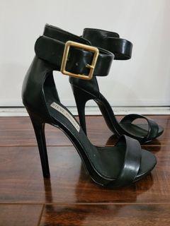 STEVE MADDEN size 5
