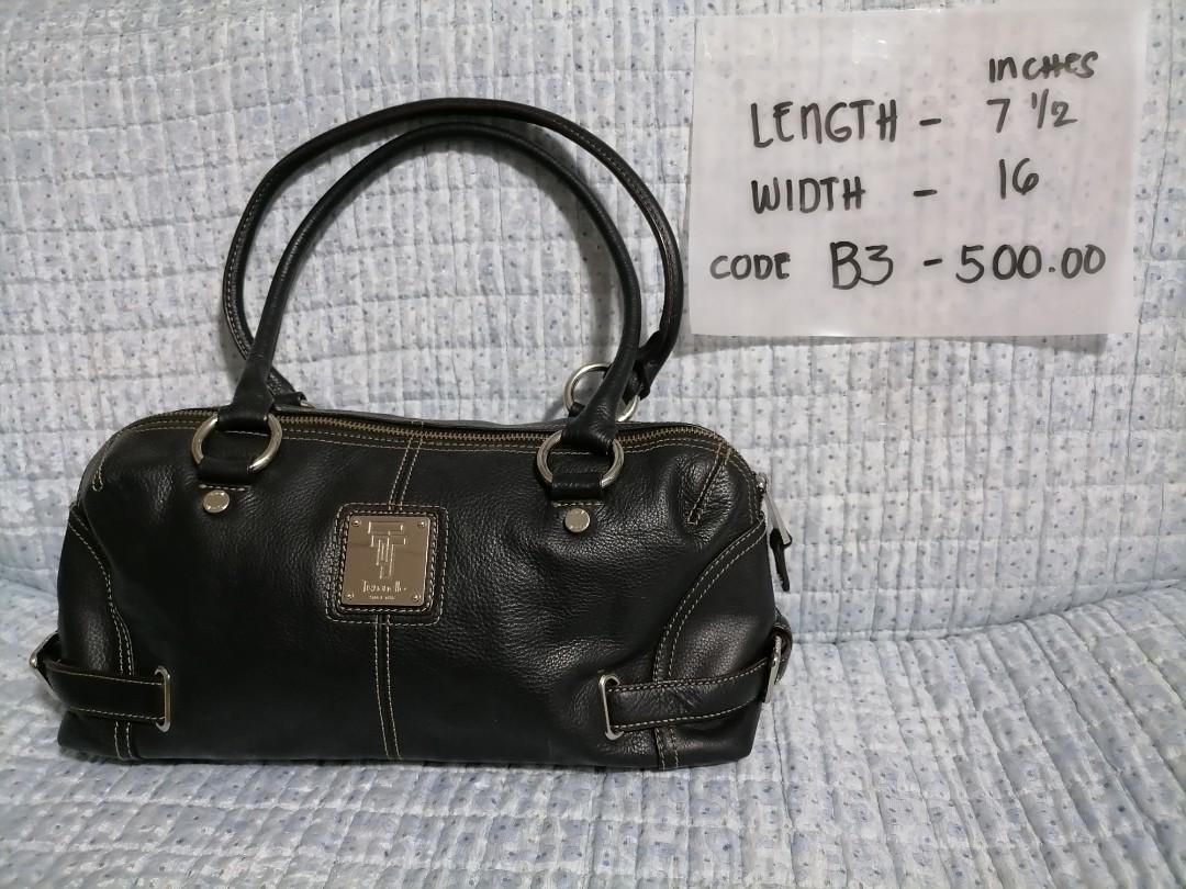 Tignanello black shop purse