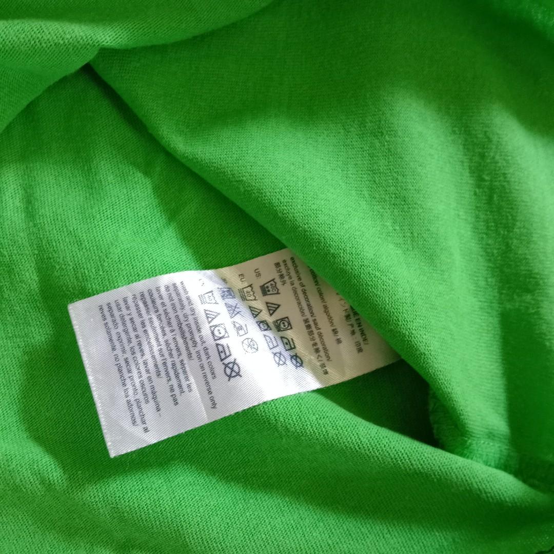 Tommy Hilfiger shirt for boy (Category: Babies & Kids Fashion) located in Sipalay. Submitted by brandeditemsatcheaprices (Listing ID 1159983327, Image 3). Description: 3-5years old 3t on tag.
