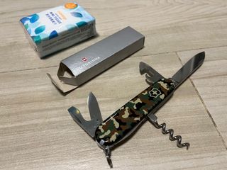 （分類：）位於 。 由 siufungj 提交（商品編號 1159928002，圖片 1）。簡介： 。