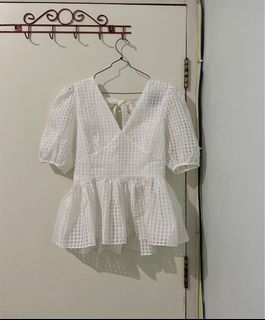 (Kategori: ) berada di . Dikirim oleh something_borrowed (ID iklan 1159963112, Gambar 1). Deskripsi: .