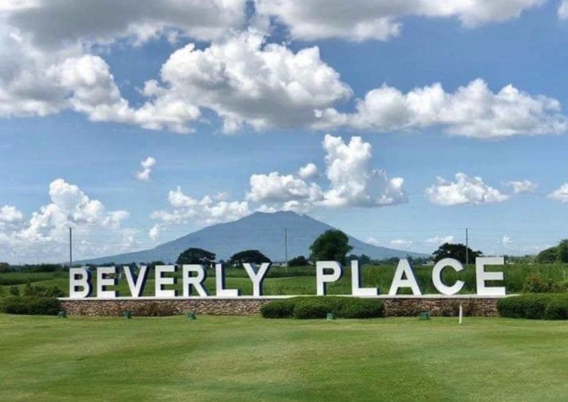 1390 & 600 sqm. Commercial Lot in Beverly Place, San Fernando Pampanga