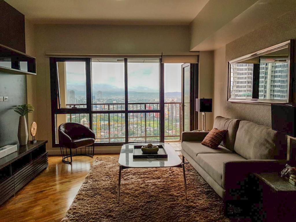 1BR Joya Lofts and Towers at Rockwell, Makati near Proscenium