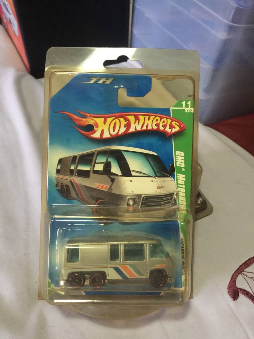 2009 Hot Wheels Treasure Hunt GMC Motorhome 11 Of 12, Hobbies & Toys