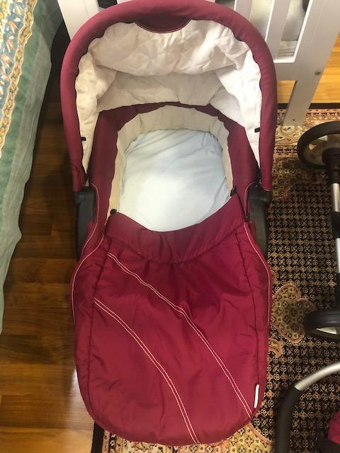 Hauck malibu 4 sale trio set travel system