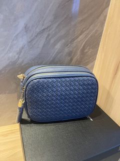 (Category: ) located in . Submitted by keepshoppinglah (Listing ID 1160209726, Image 1). Description: .