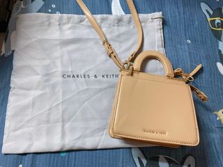 （分類：）位於 。 由 tinatt1211 提交（商品編號 1160223631，圖片 1）。簡介： 。