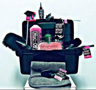 CLEARENCE - MUC-OFF PRO ULTIMATE CLEANING SET KIT